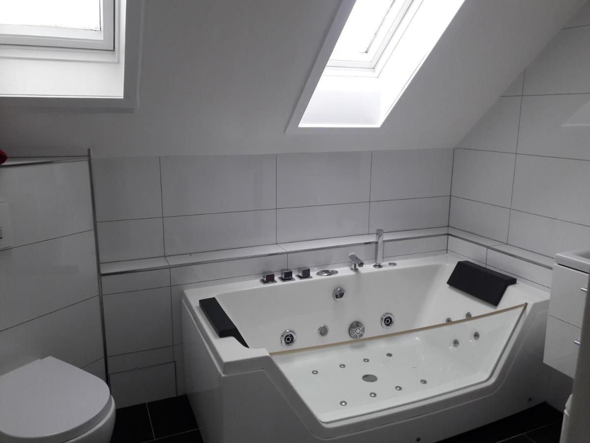 34 * Schwaebisch Hall